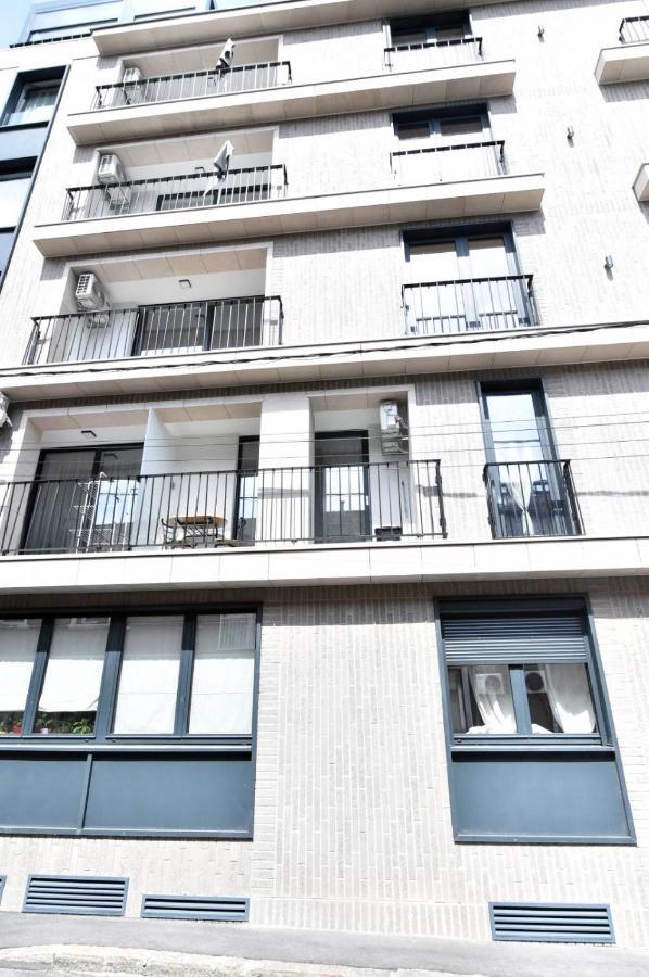 Tayson Square Dorcol New Location Free Garage Apartment Белград Екстериор снимка